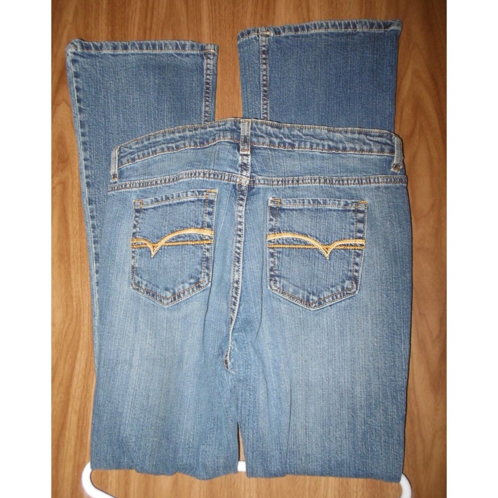 Womens juniors Jeans size 13, NOBO NO BOUNDARIES STRETCH MED. BLUE BOOT CUT